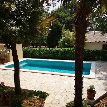 Casa de Férias Villa Ella *